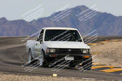 media/Jan-28-2024-SCCA SD (Sun) [[95d197e79e]]/3-Early Intermediate Group/Session 3 (Turn 12)/